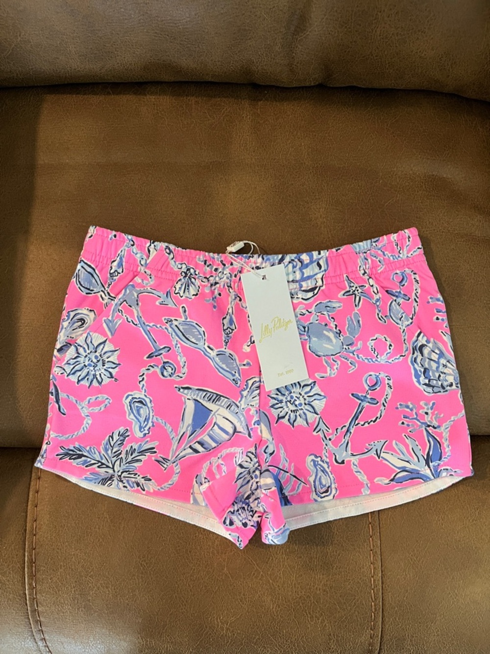 Lilly Pulitzer Pink Shell-Print Stretch Shorts New with Tag girls medium